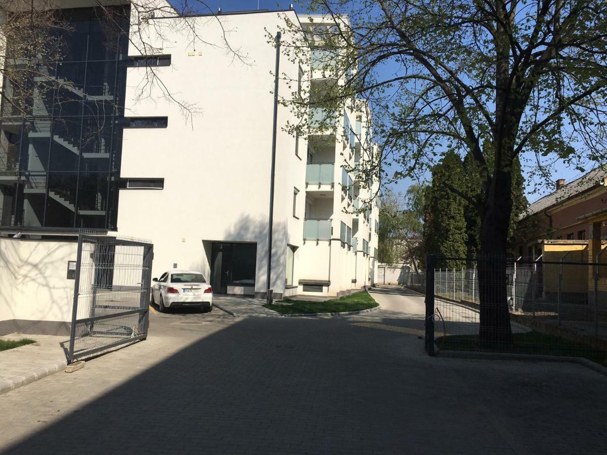 Belle Casa 34 Apartment Дебрецен Екстериор снимка