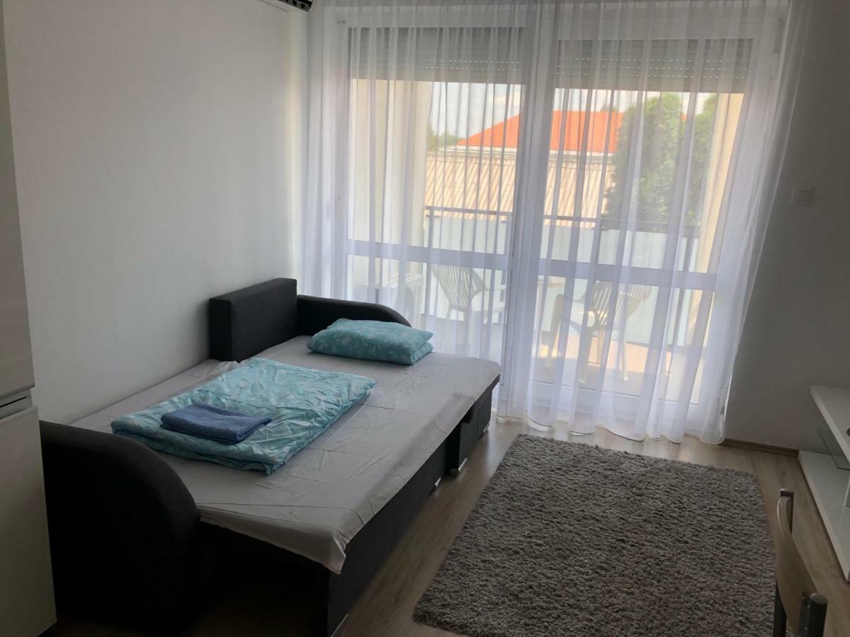 Belle Casa 34 Apartment Дебрецен Екстериор снимка