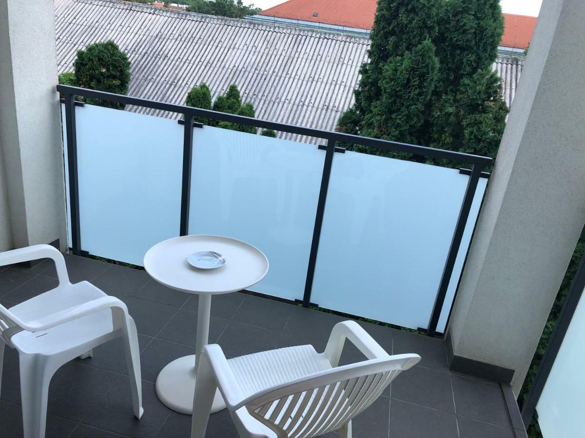 Belle Casa 34 Apartment Дебрецен Екстериор снимка